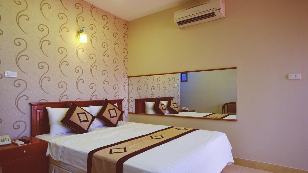 Ba Sao Hotel Hanoi Exteriör bild