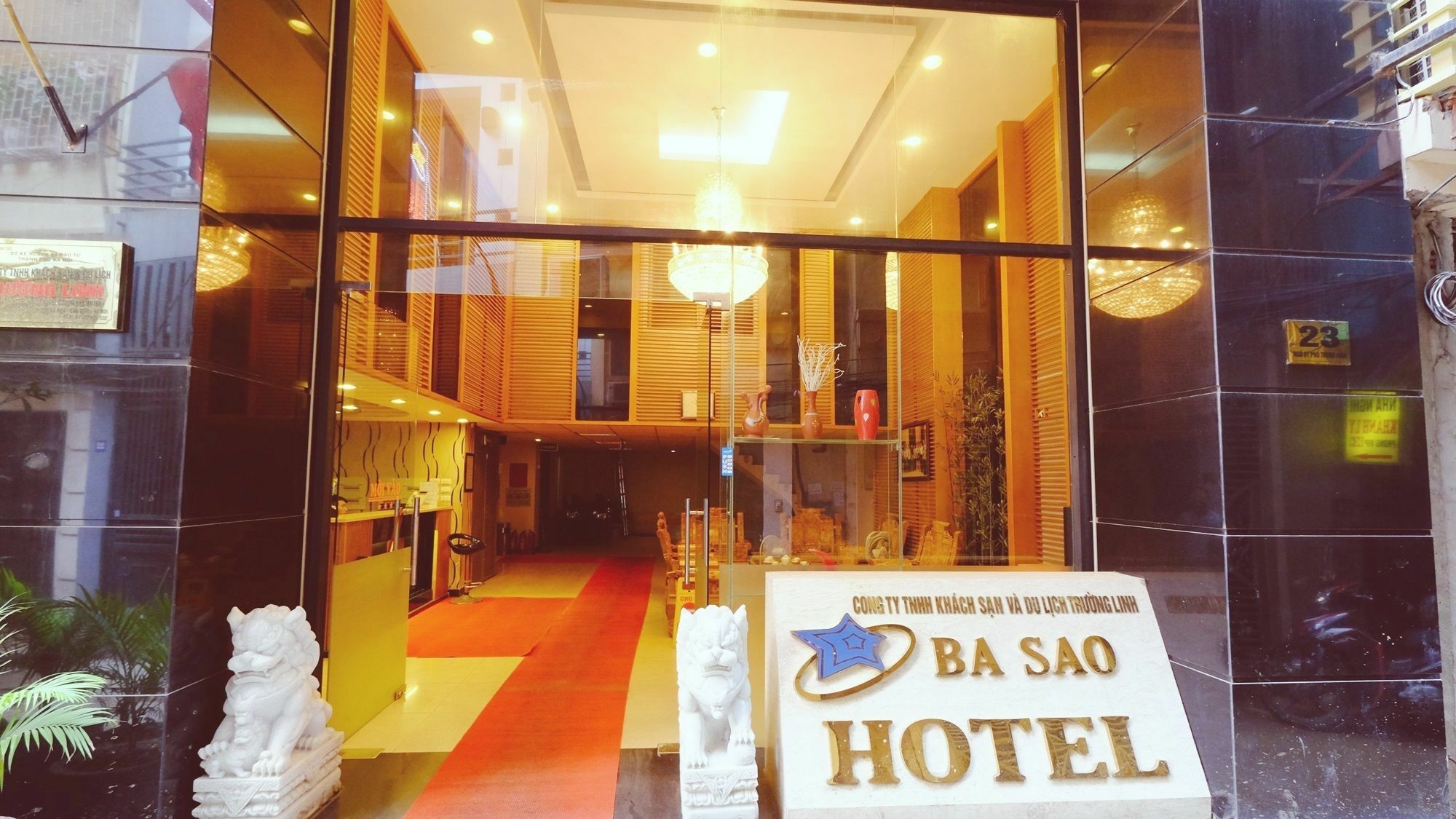 Ba Sao Hotel Hanoi Exteriör bild
